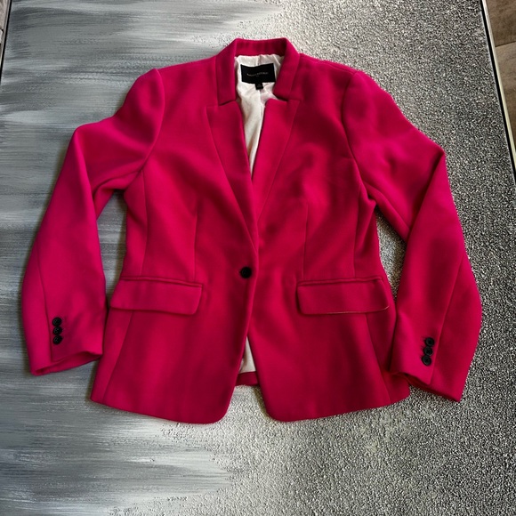 Banana Republic Jackets & Blazers - Banana Republic Bold Pink Blazer